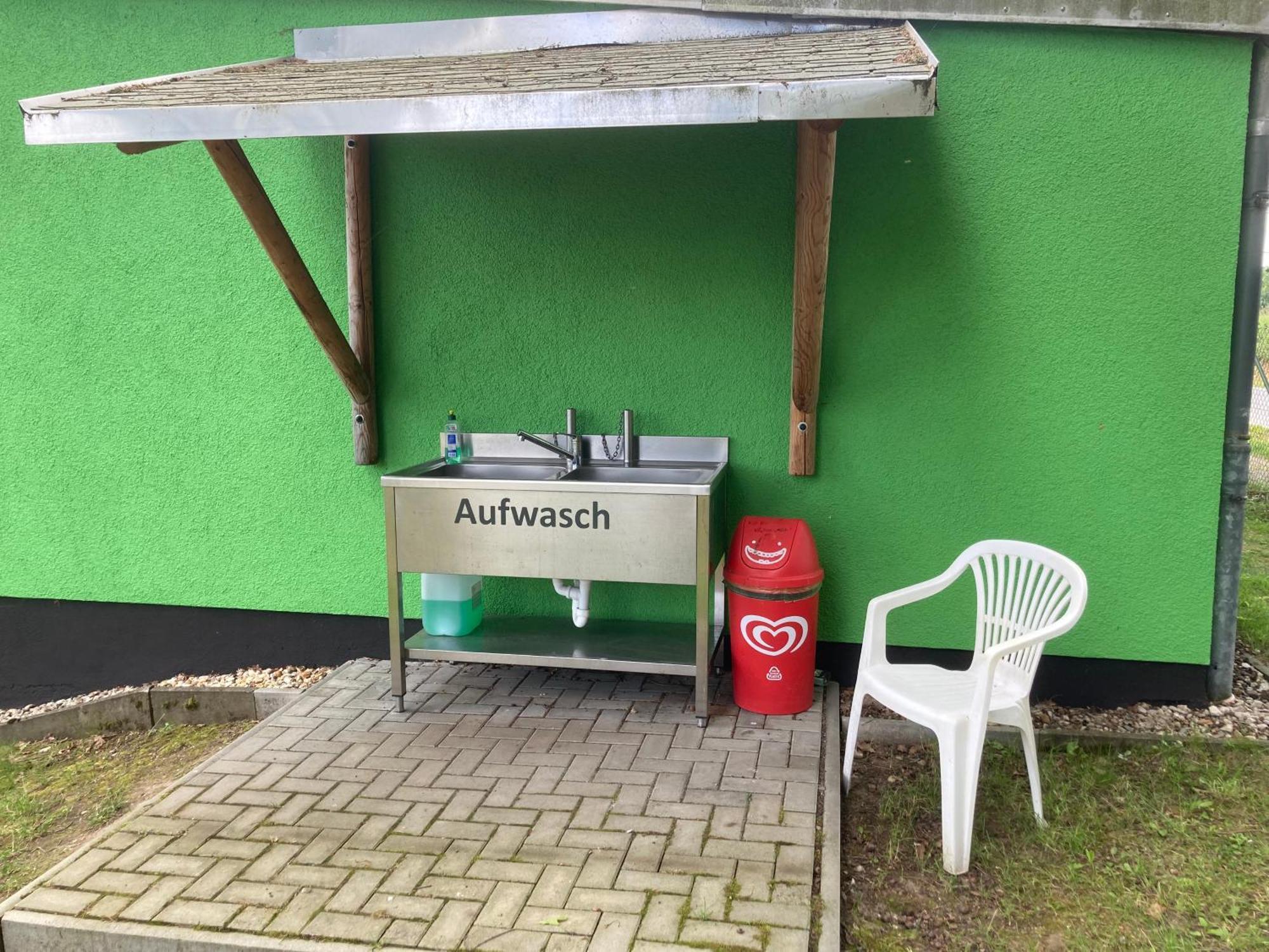 Campingfass Mit Panoramaterrasse Langenbernsdorf Exterior foto